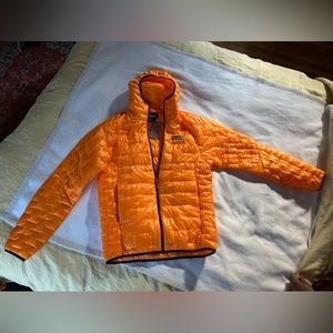 Patagonia micro puff hoody small new